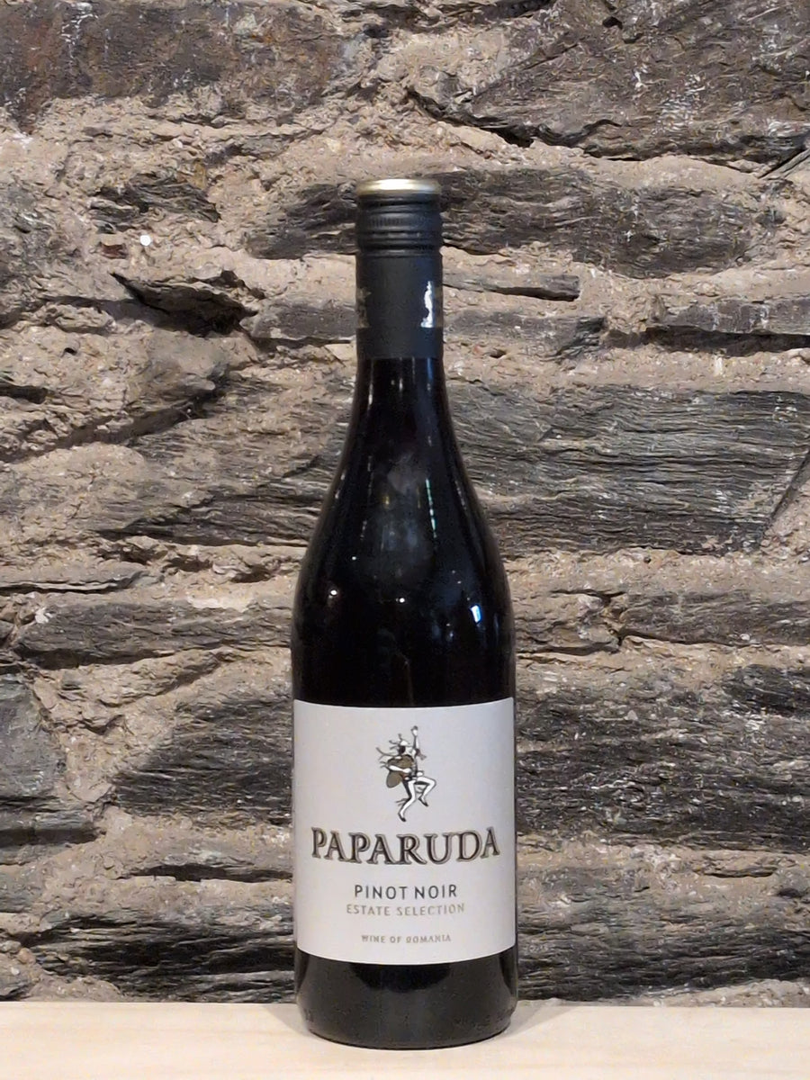 Bottle of Paparuda Pinot Noir