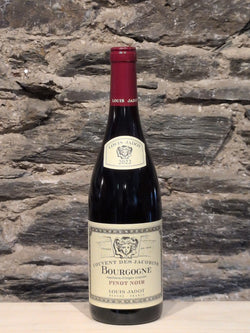 Bottle of Louis Jadot Bourgogne Pinot Noir