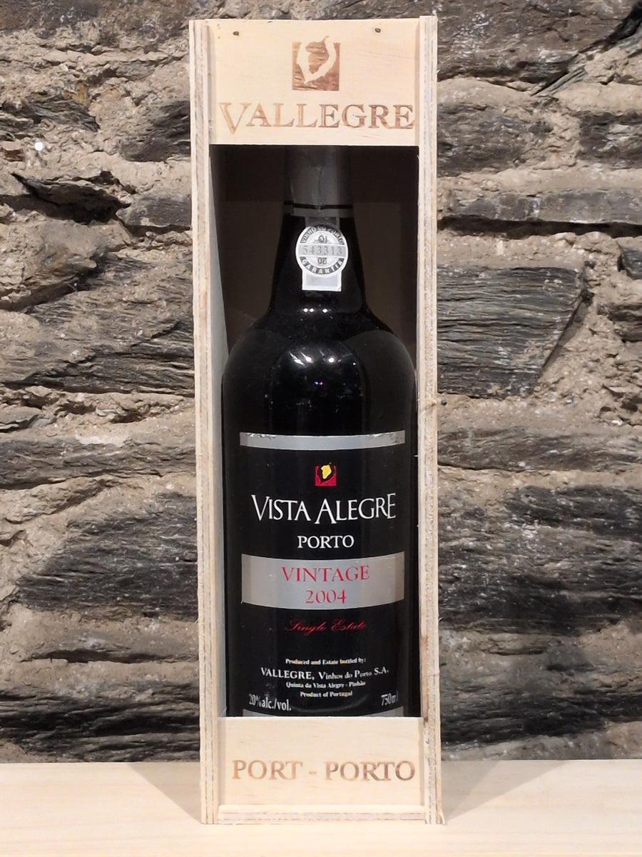 Bottle of Vista Alegre Porto Vintage 2004