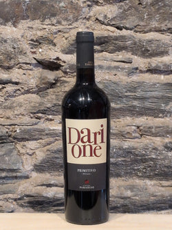 Bottle of Cantine Paradiso Darione Primitivo