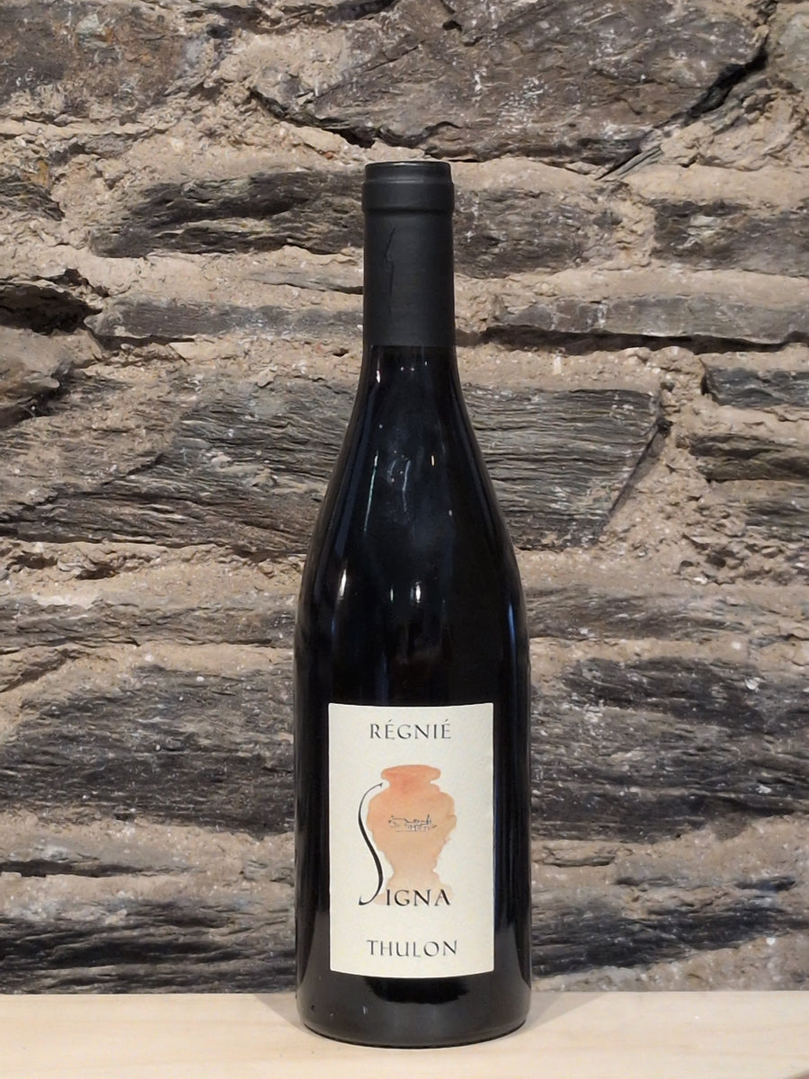 Bottle of Dom Thulon Régnié Signa