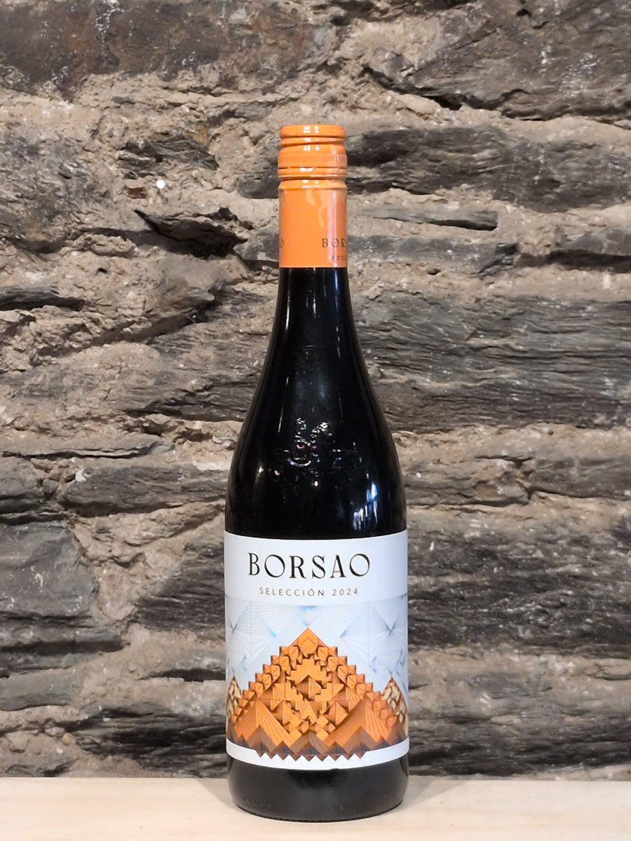 Bottle of Borsao Seleccion