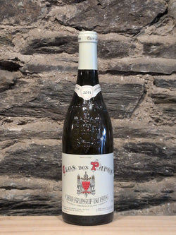 Bottle of Clos des Papes Châteauneuf-du-Pape Blanc 2011