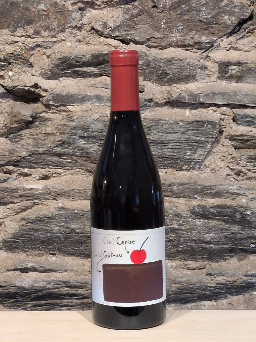 Bottle of Beaujolais-Villages La Cerise Sur le Gâteau