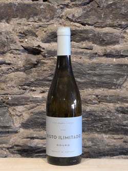 Bottle of Xisto Ilimitado Branco