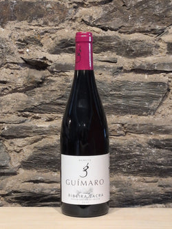 Bottle of Guímaro Mencía