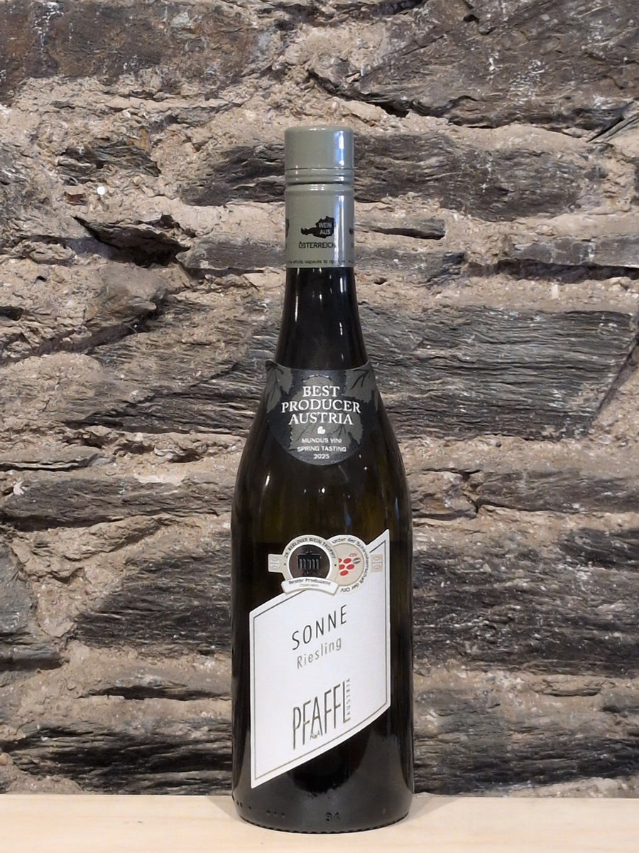 Bottle of Paffl Sonne Riesling