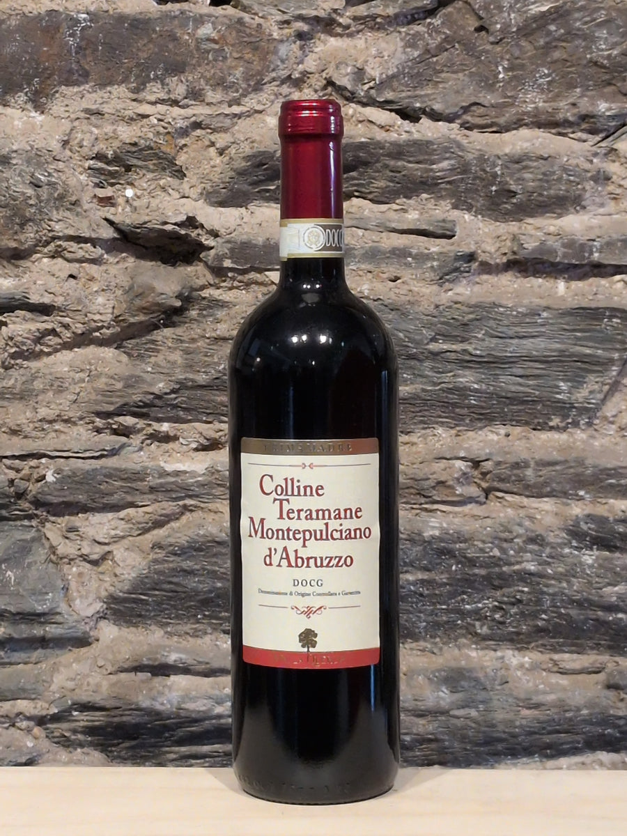 Bottle of La Quercia Montepulciano d'Abruzzo Colline Teramane DOCG Primamadre