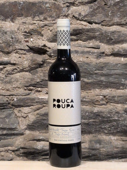 Bottle of Pouca Roupa Red