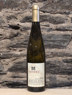 Bottle of Mathern Niederhäuser Hermannshöhle Grosses Gewächs Riesling Trocken