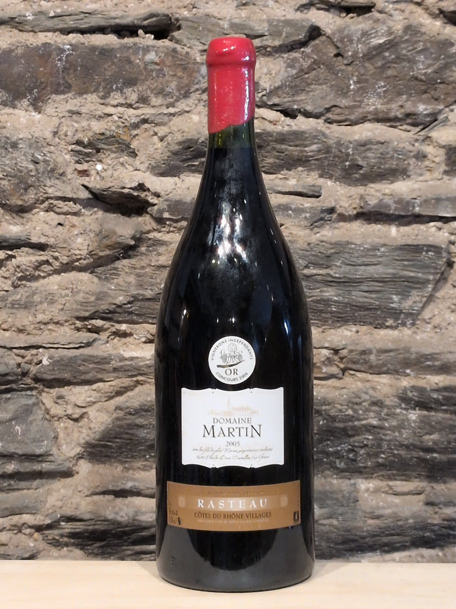 Bottle of Domaine Martin Rasteau (Magnum)