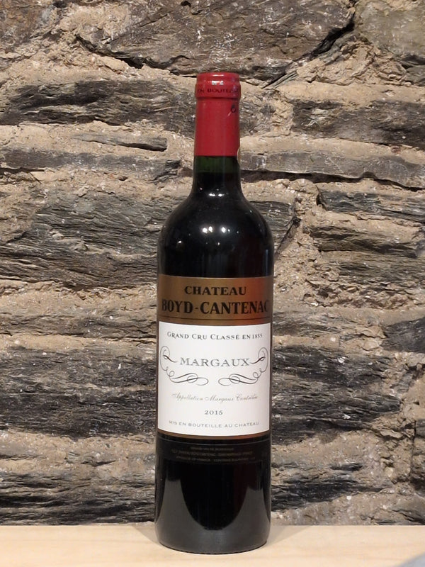 Bottle of Château Boyd-Cantenac Margaux 2015