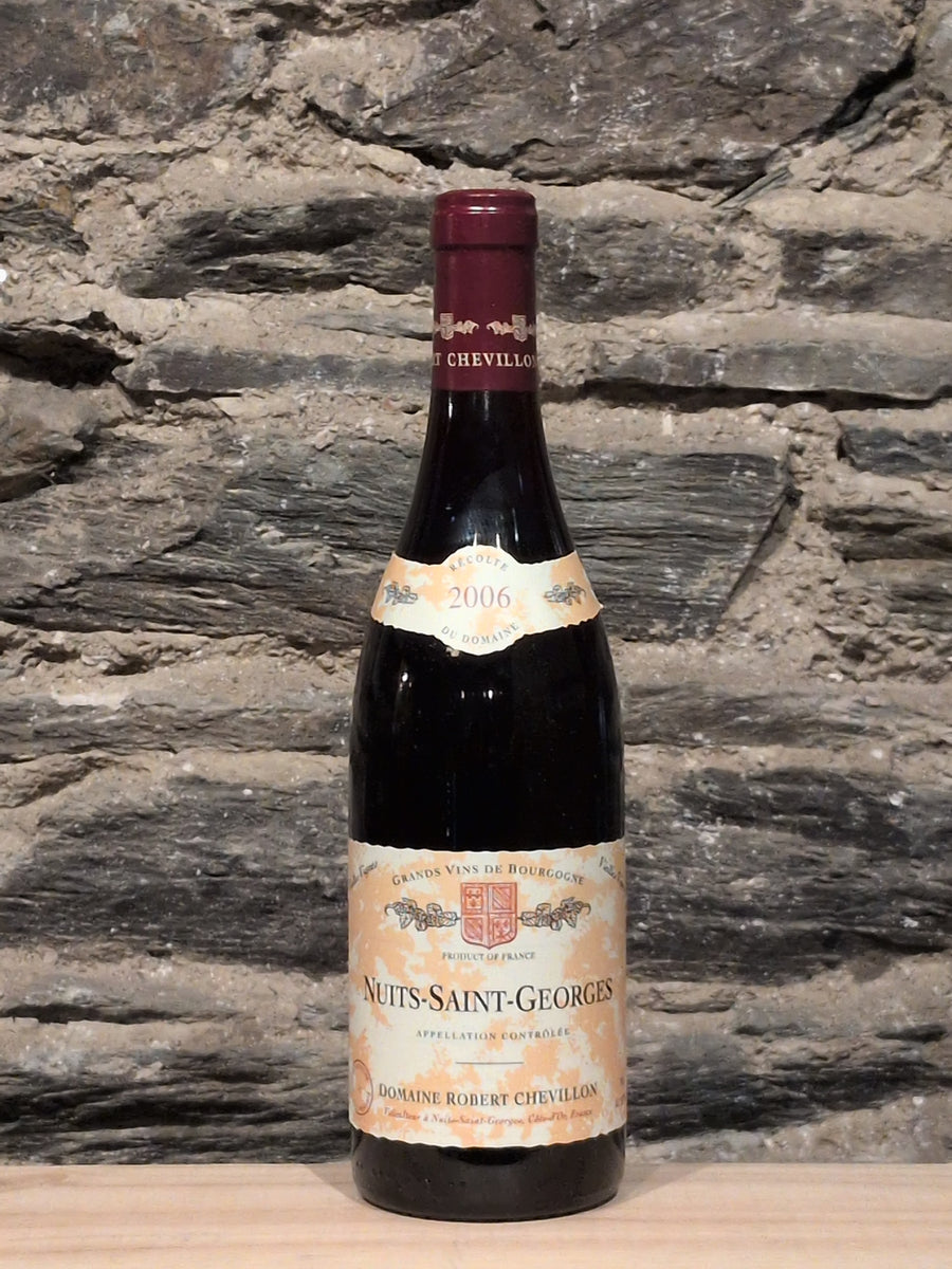 Bottle of Domaine Robert Chevillon Nuits-Saint-Georges Vieilles Vignes 2006