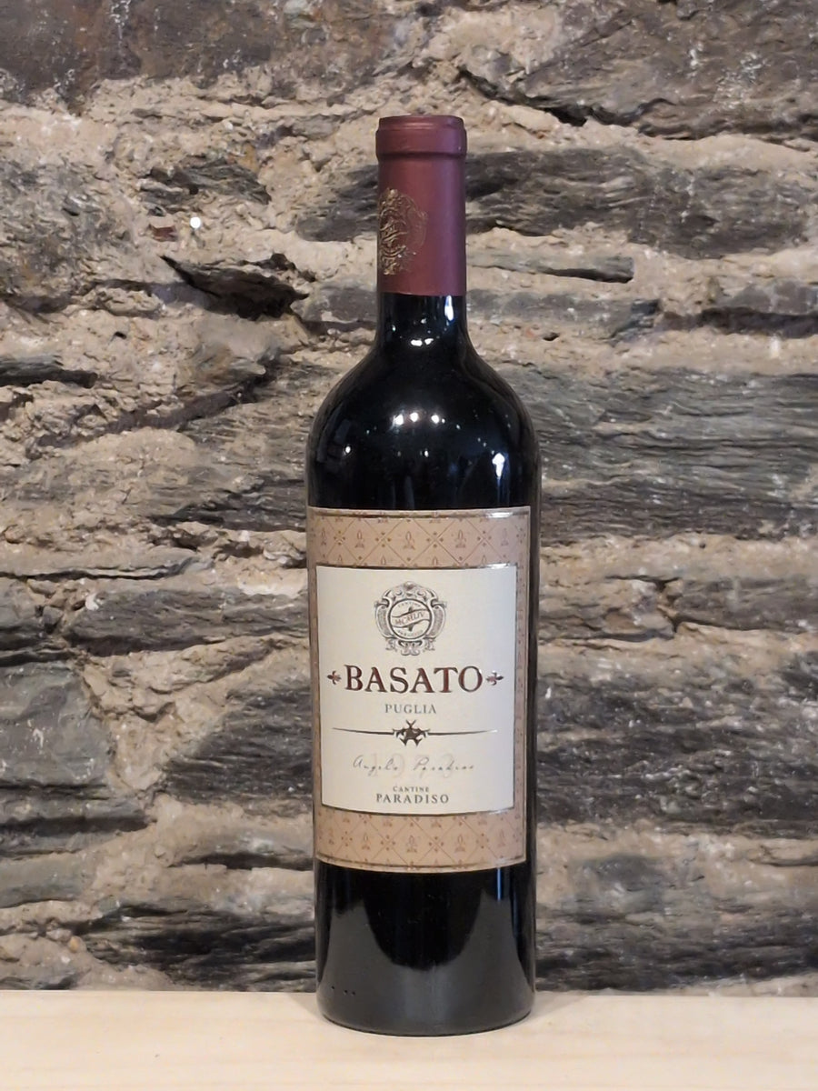 Bottle of Cantine Paradiso Basato Primitivo